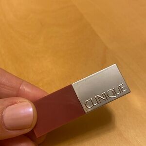 Clinique lipstick plum pop New